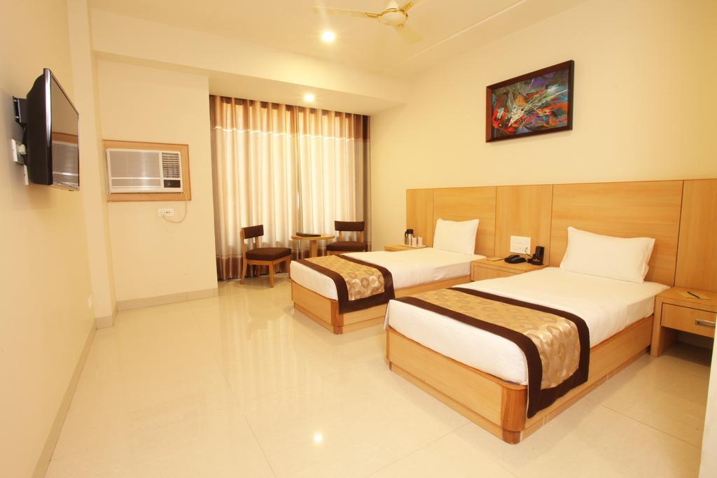 Wingston A Treehouse Hotel Goverdhan Radha Kund Pokoj fotografie