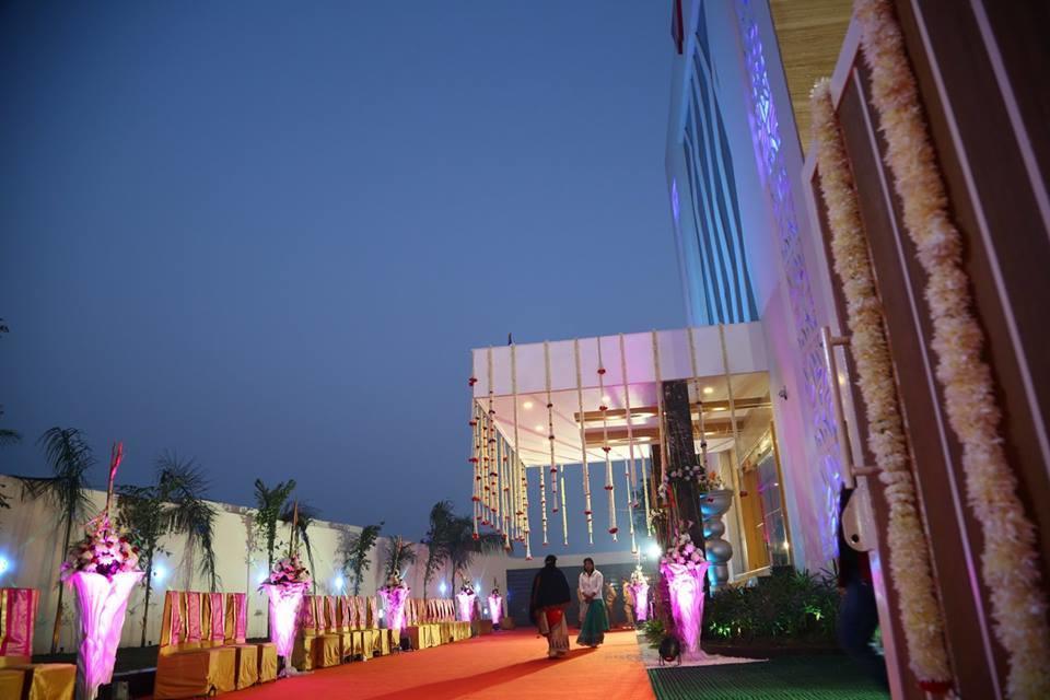 Wingston A Treehouse Hotel Goverdhan Radha Kund Exteriér fotografie